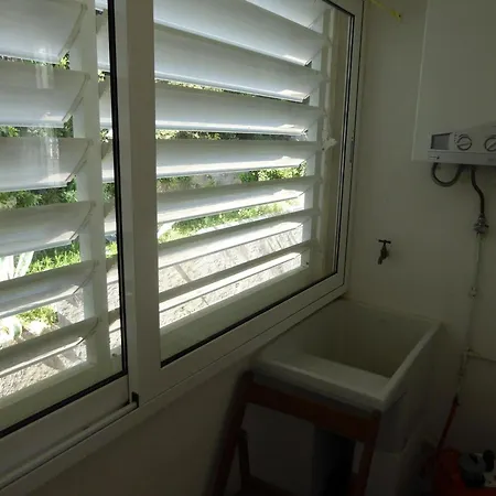 Apartment More I 1 Drta - Apartamento Con Vistas Al Mar, Barrio Tranquilo Con Jardin. - Hisp-228-504 *