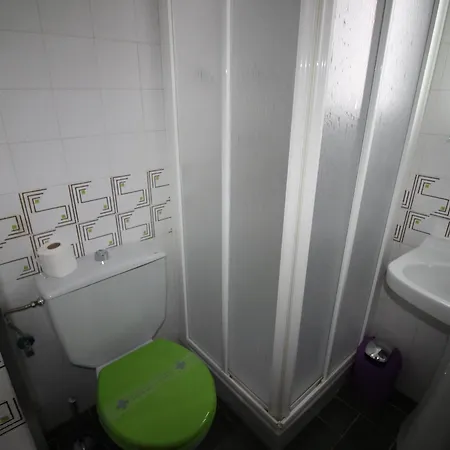 More I 1 Drta - Apartamento Con Vistas Al Mar, Barrio Tranquilo Con Jardin. - Hisp-228-504 Apartment *